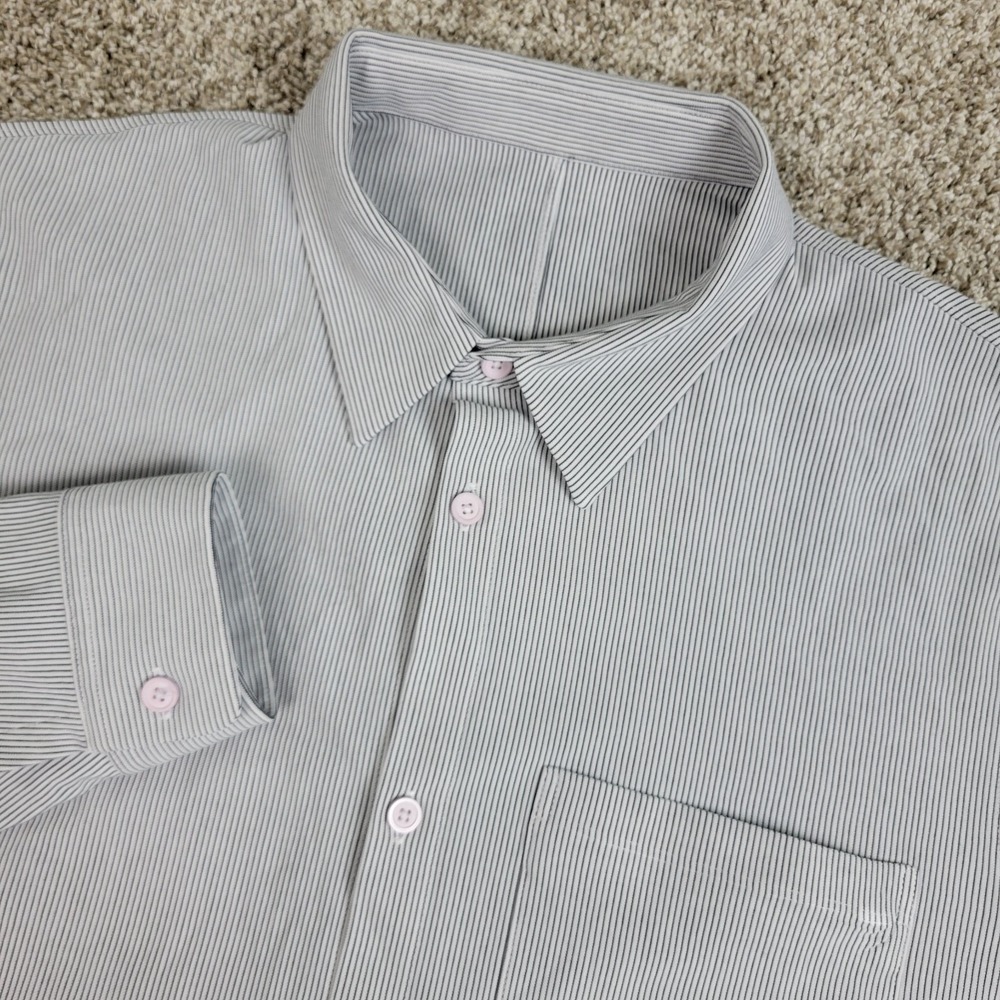 Lululemon Mens Large White Black Striped Performance Stretch Button Up LS